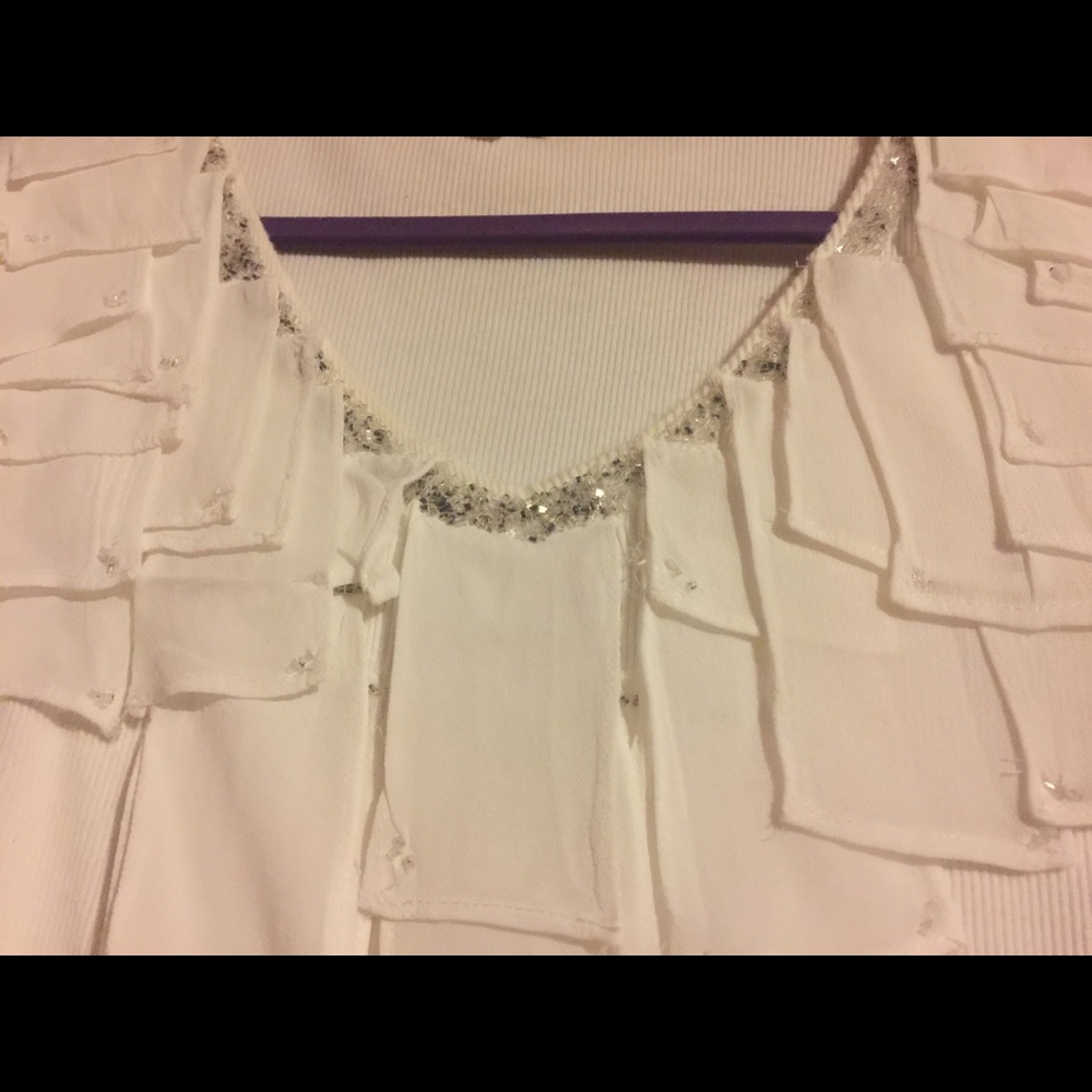 Long sleeve embellished white top
